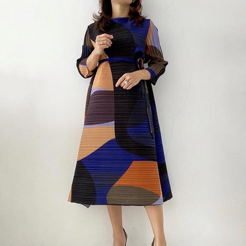  Pleated Dress Women Hit Color Geometric With Belt Sashes Over Size Long Sweet Casual Spring  Tide Spot
