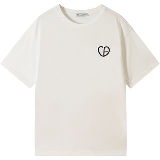 CD Heart-shaped Embroidery T-Shirt – CDS060